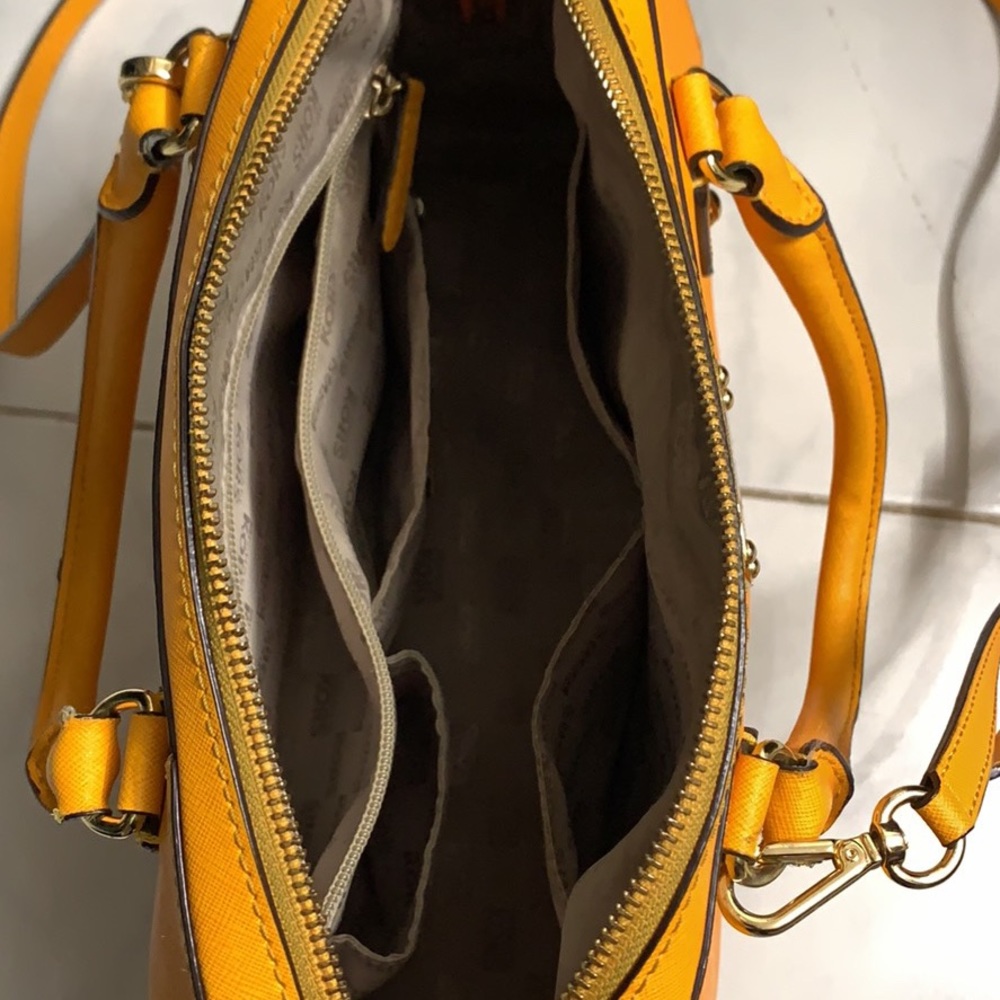 Purses/Backpacks - Picture 3 of 3